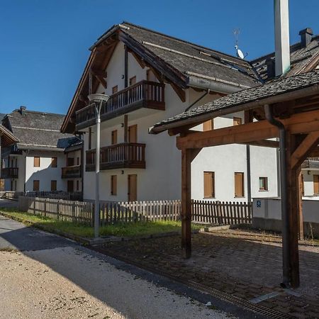 Апартаменти Golf View Apt With Parking And Mountain View! Тарвізіо Екстер'єр фото