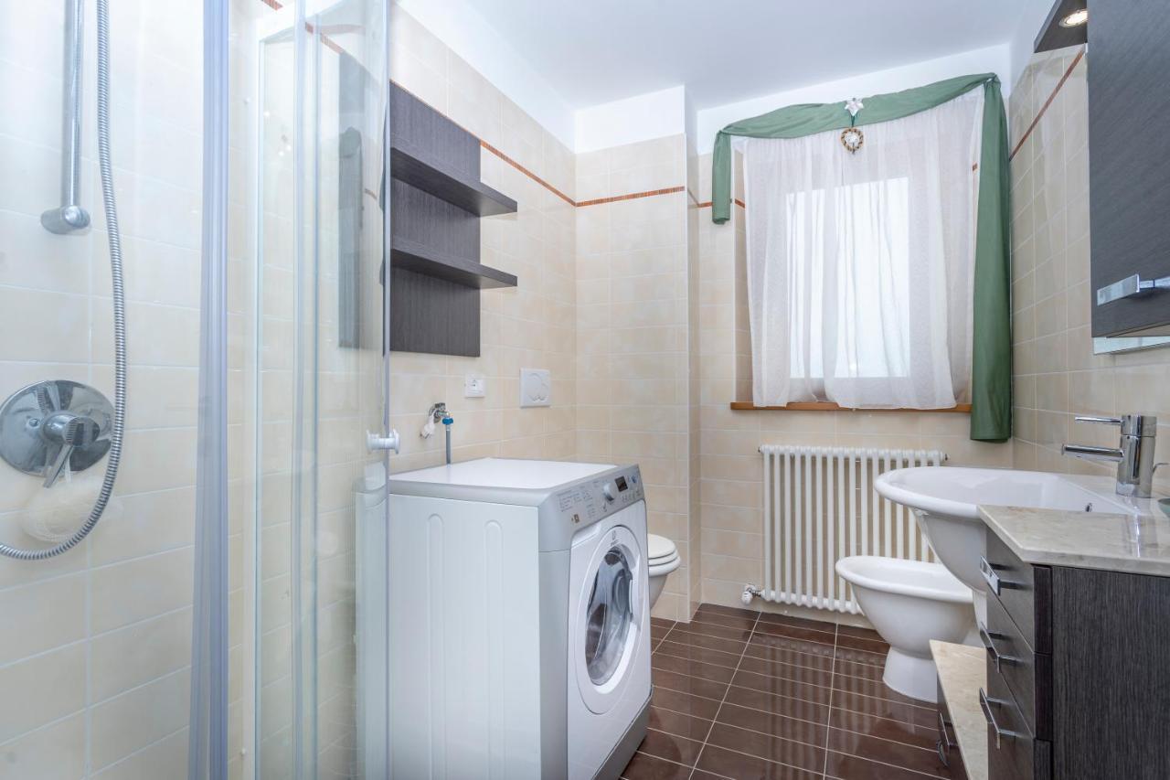 Апартаменти Golf View Apt With Parking And Mountain View! Тарвізіо Екстер'єр фото