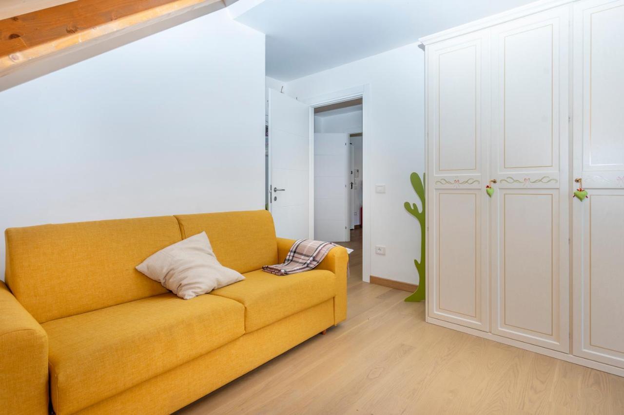 Апартаменти Golf View Apt With Parking And Mountain View! Тарвізіо Екстер'єр фото